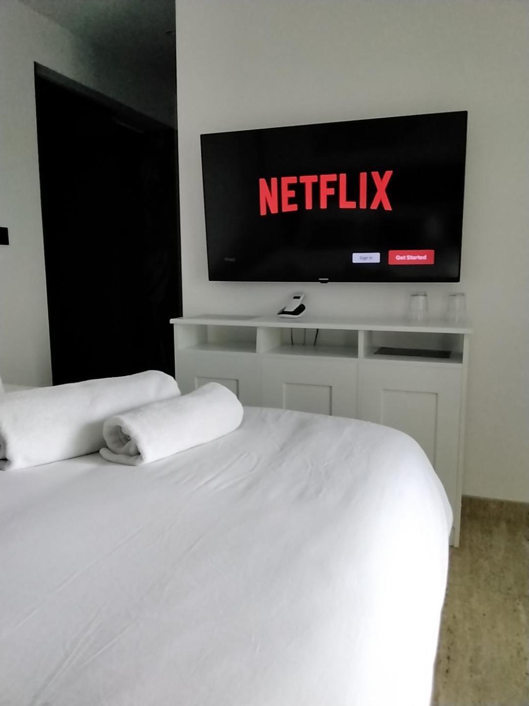 Sky Apartmani & Spa Leskovac  Pokoj fotografie