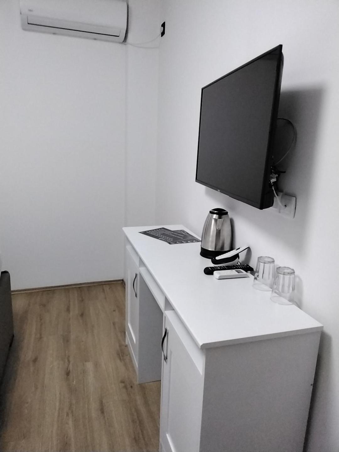 Sky Apartmani & Spa Leskovac  Pokoj fotografie