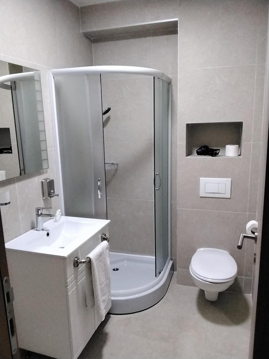 Sky Apartmani & Spa Leskovac  Pokoj fotografie